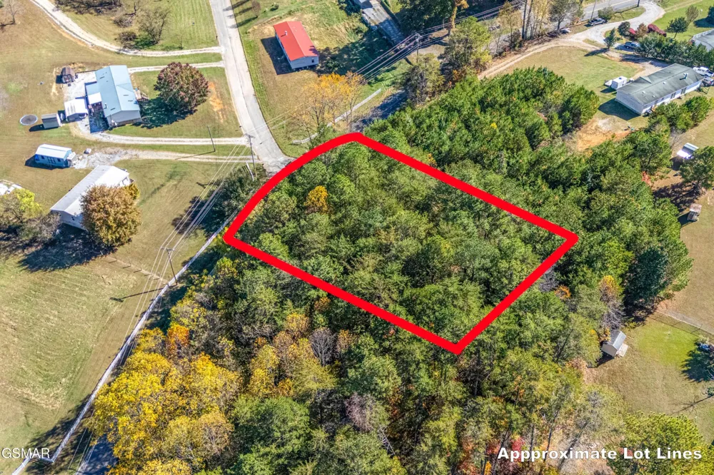 21 Green Hill Road Dandridge, TN 37725