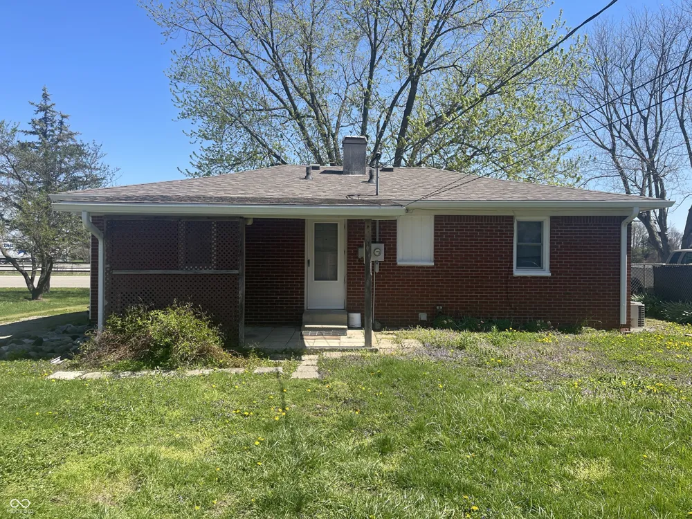 5743 Frontage Road Fairland, IN 46126