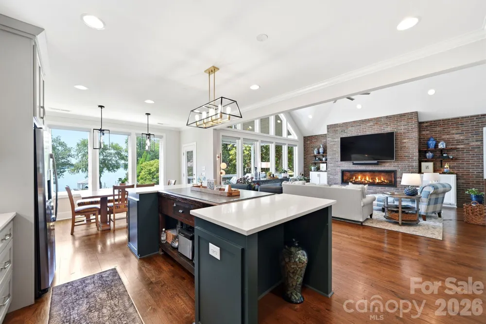 4293 Harbor Lane Sherrills Ford, NC 28673