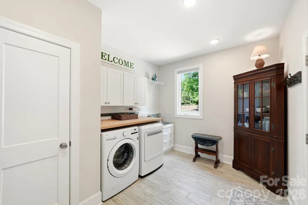 4293 Harbor Lane Sherrills Ford, NC 28673