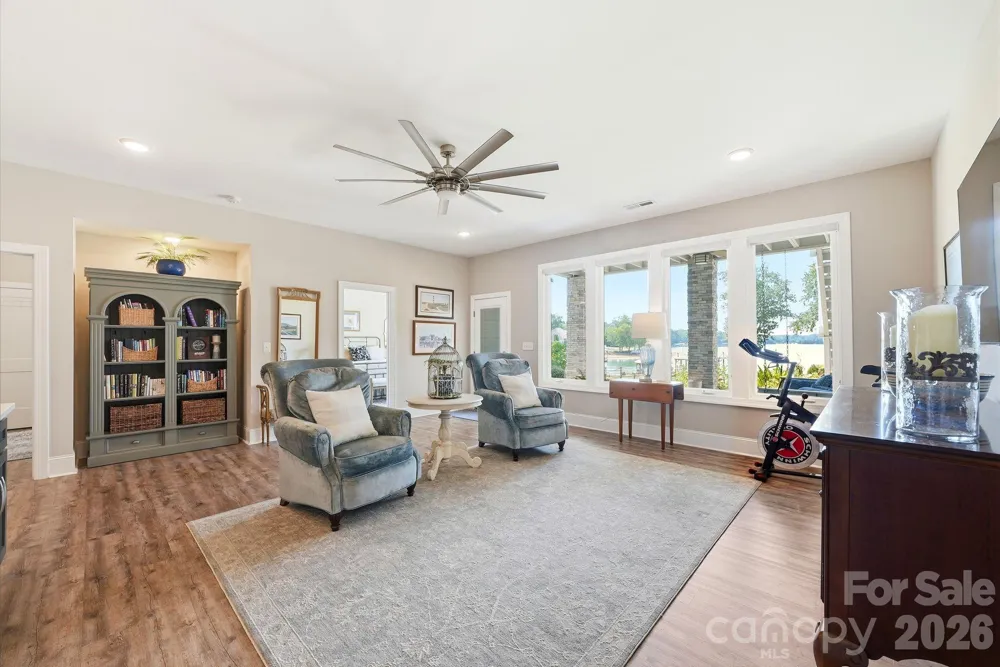4293 Harbor Lane Sherrills Ford, NC 28673