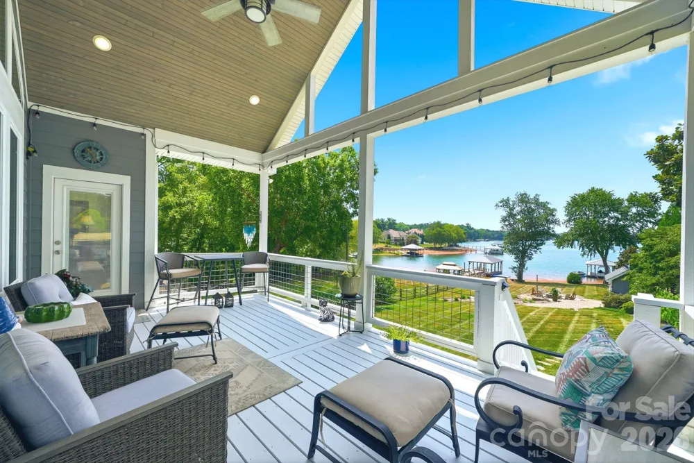 4293 Harbor Lane Sherrills Ford, NC 28673