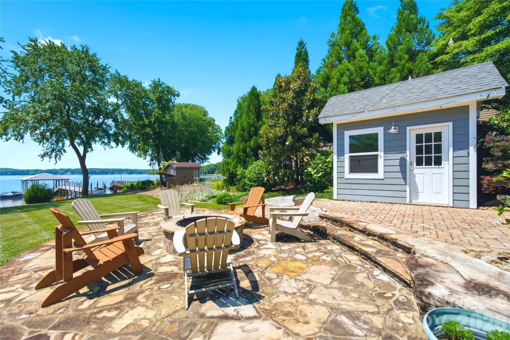 4293 Harbor Lane Sherrills Ford, NC 28673