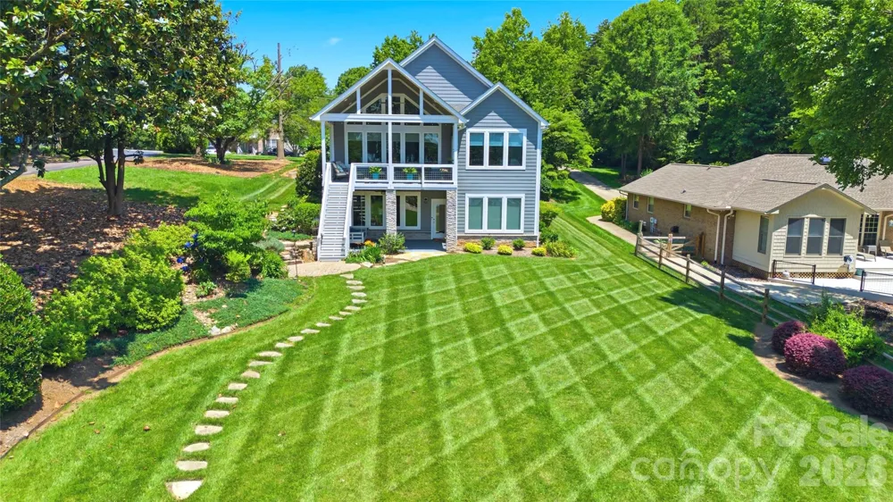 4293 Harbor Lane Sherrills Ford, NC 28673