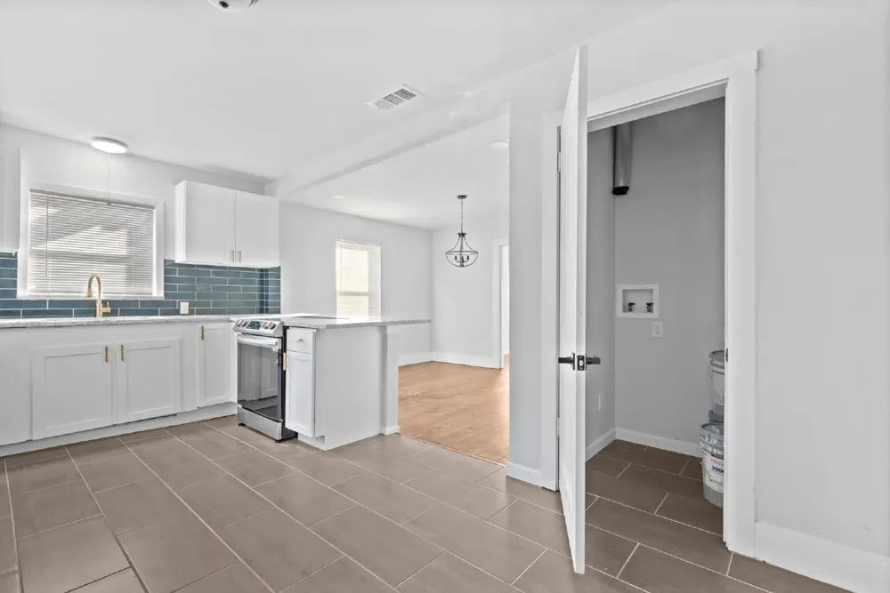 71 Crown Road Willow Park, TX 76087