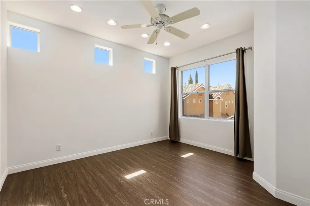 28393 Pueblo Drive Lake Forest, CA 92679