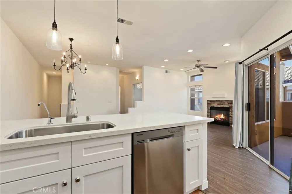 28393 Pueblo Drive Lake Forest, CA 92679