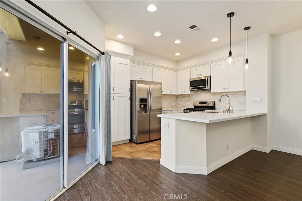 28393 Pueblo Drive Lake Forest, CA 92679