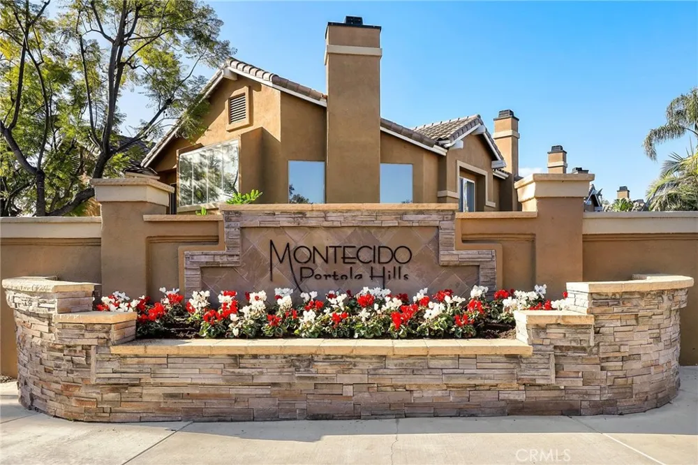 28393 Pueblo Drive Lake Forest, CA 92679