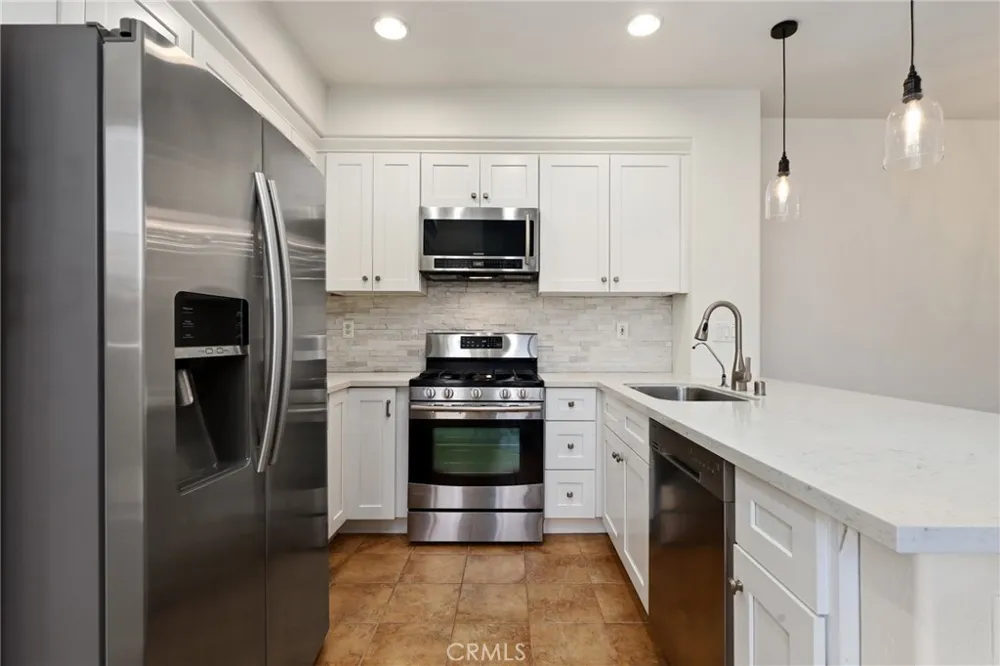 28393 Pueblo Drive Lake Forest, CA 92679