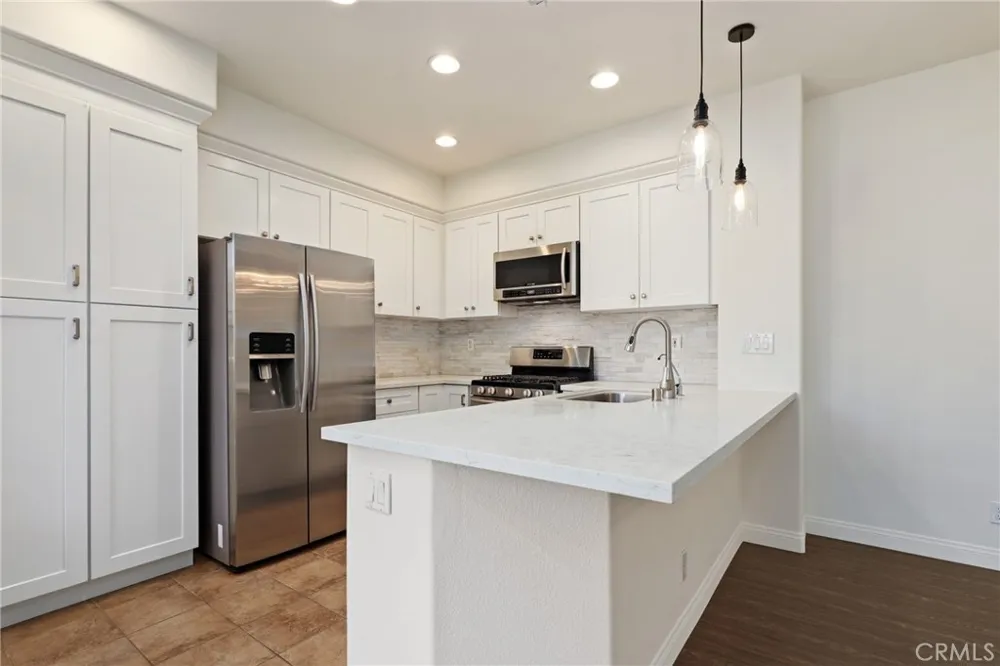 28393 Pueblo Drive Lake Forest, CA 92679