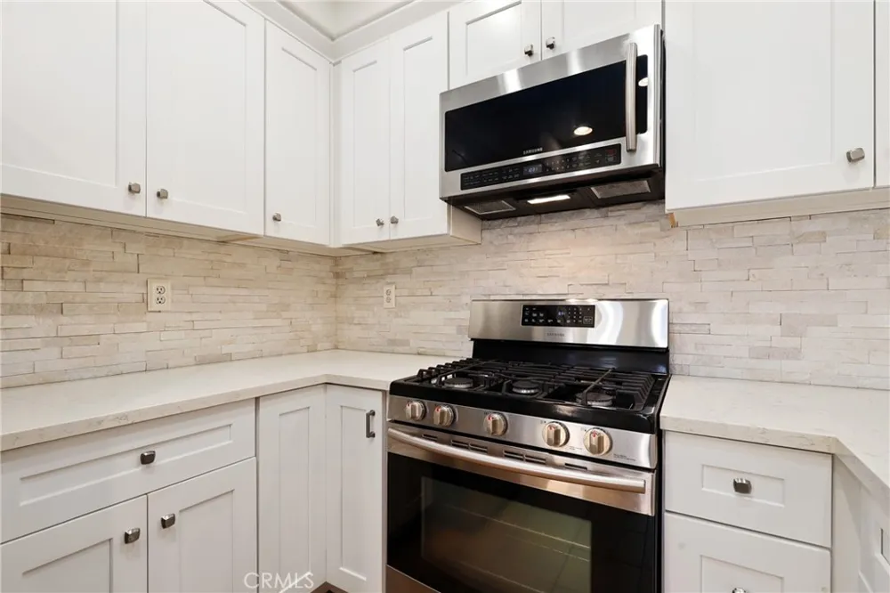 28393 Pueblo Drive Lake Forest, CA 92679