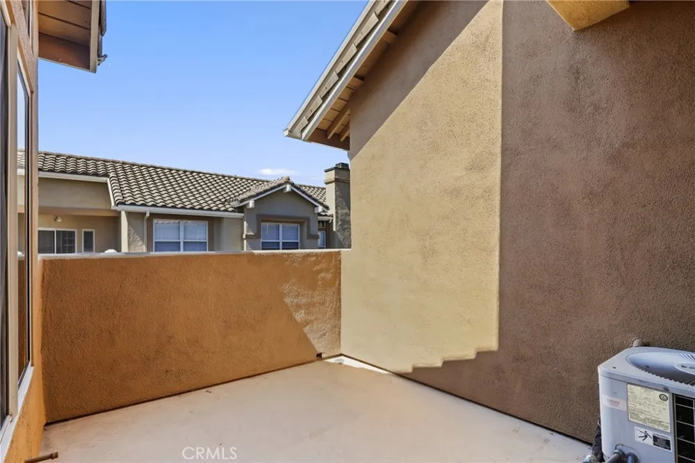 28393 Pueblo Drive Lake Forest, CA 92679