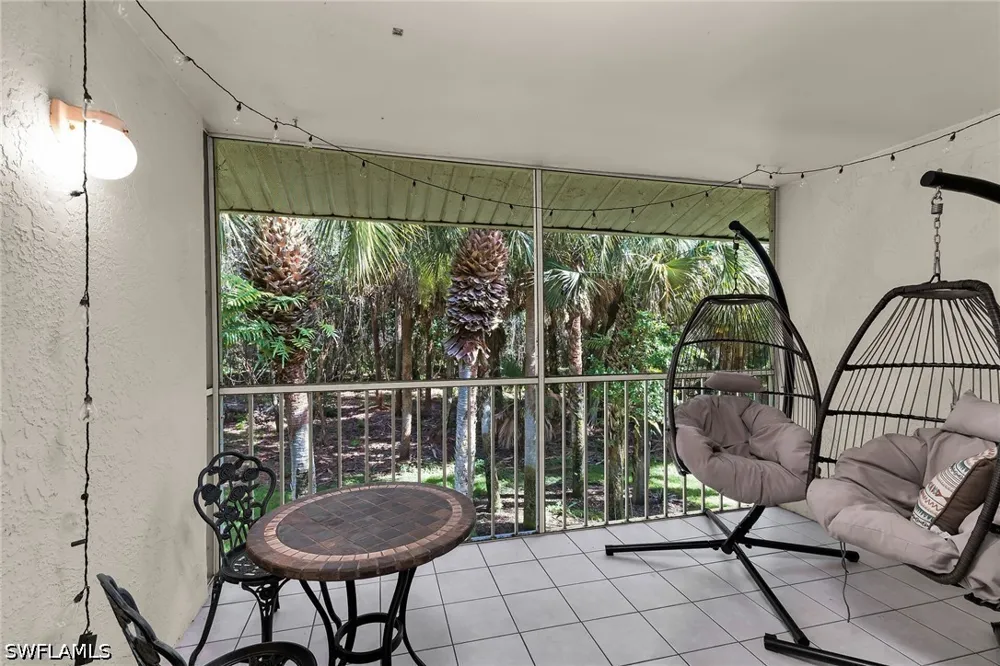 Squire Circle #201 Naples, FL 34104