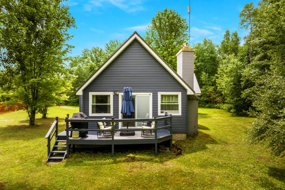 16088 Bentley Road Thompsonville, MI 49683