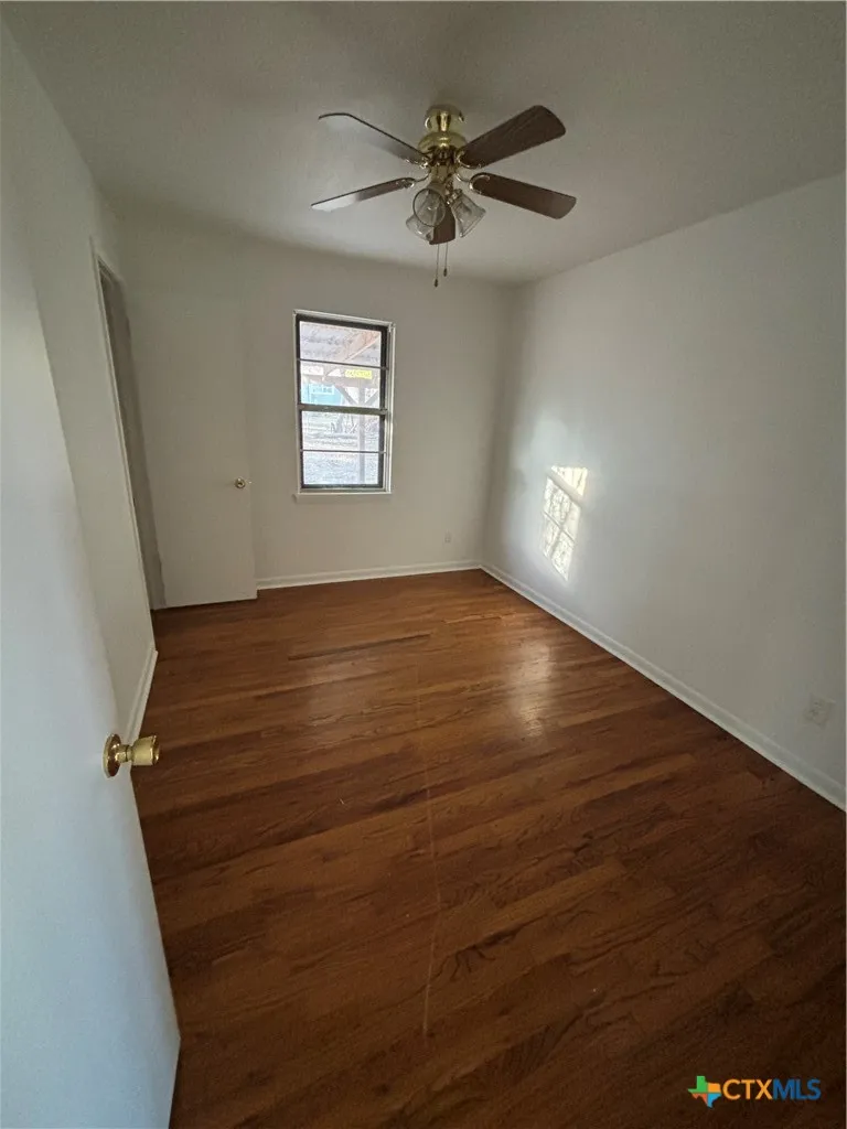 1110 S 13th Street Copperas Cove, TX 76522