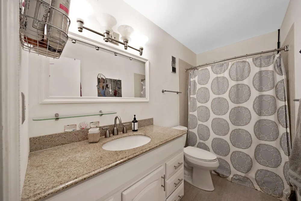 8910 SW 20th Place #A-23 Davie, FL 33324