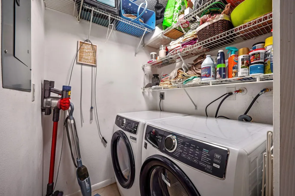 8910 SW 20th Place #A-23 Davie, FL 33324