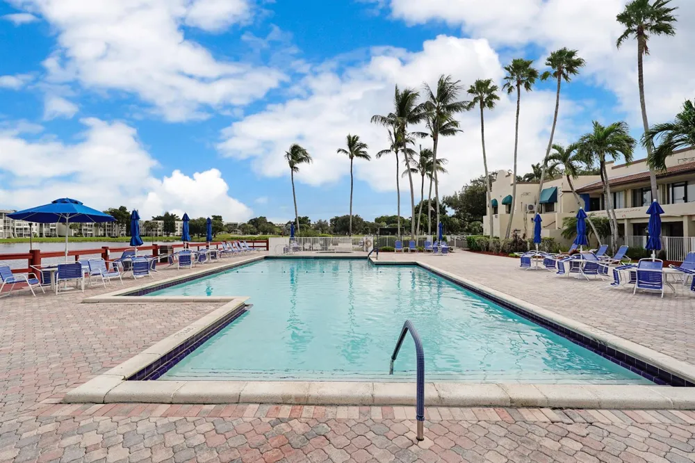 8910 SW 20th Place #A-23 Davie, FL 33324