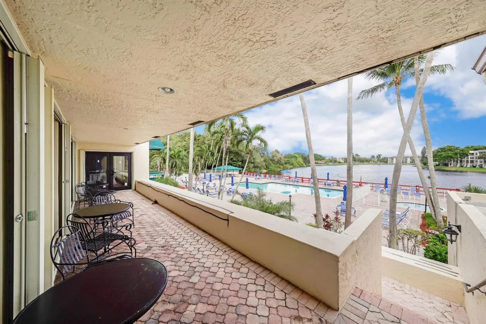 8910 SW 20th Place #A-23 Davie, FL 33324