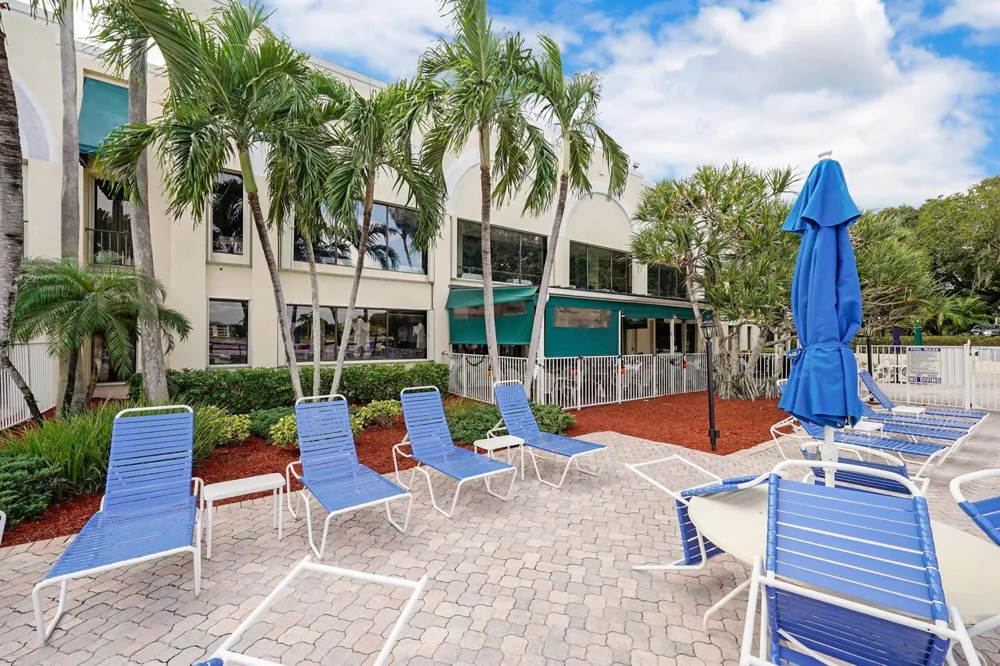 8910 SW 20th Place #A-23 Davie, FL 33324