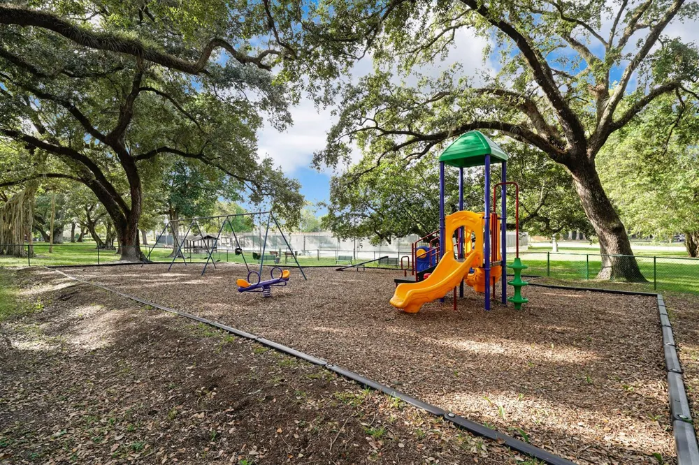 8910 SW 20th Place #A-23 Davie, FL 33324