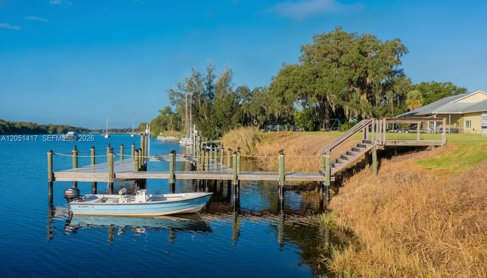 395 Old County Road 78 La Belle, FL 33935