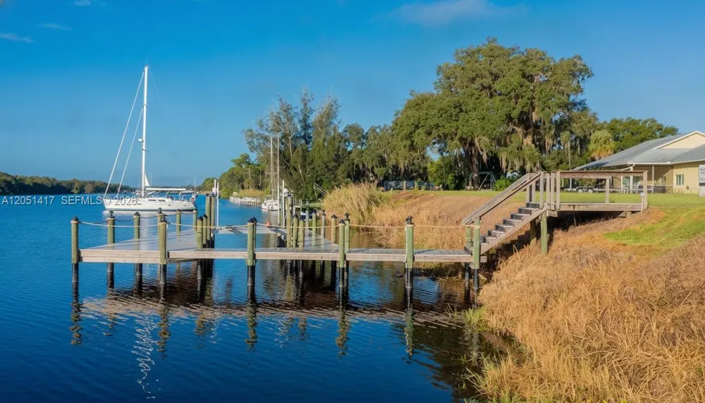 395 Old County Road 78 La Belle, FL 33935