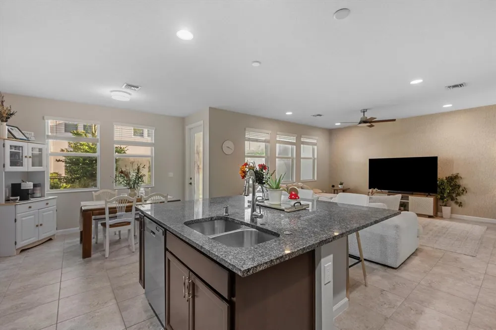 16423 Helix Court Westlake, FL 33470