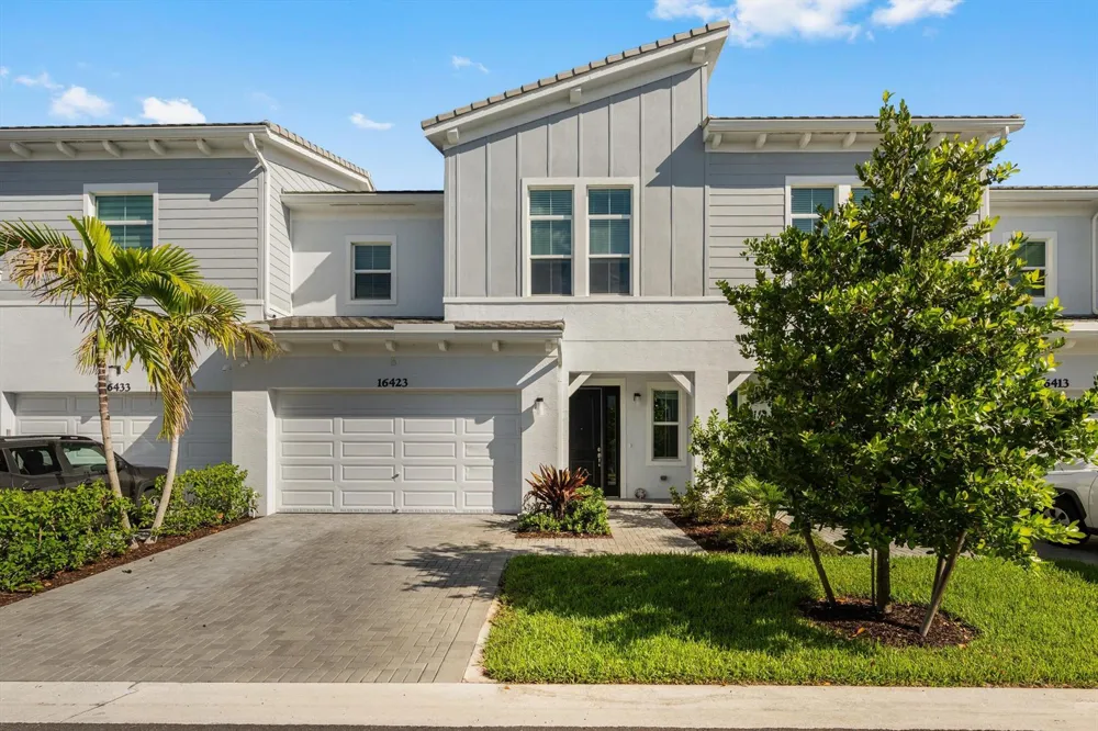 16423 Helix Court Westlake, FL 33470