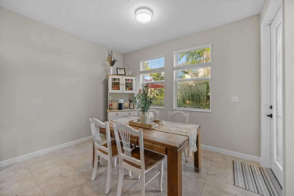 16423 Helix Court Westlake, FL 33470