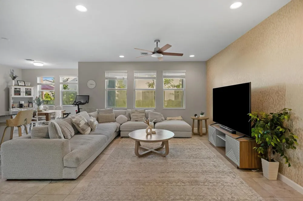 16423 Helix Court Westlake, FL 33470