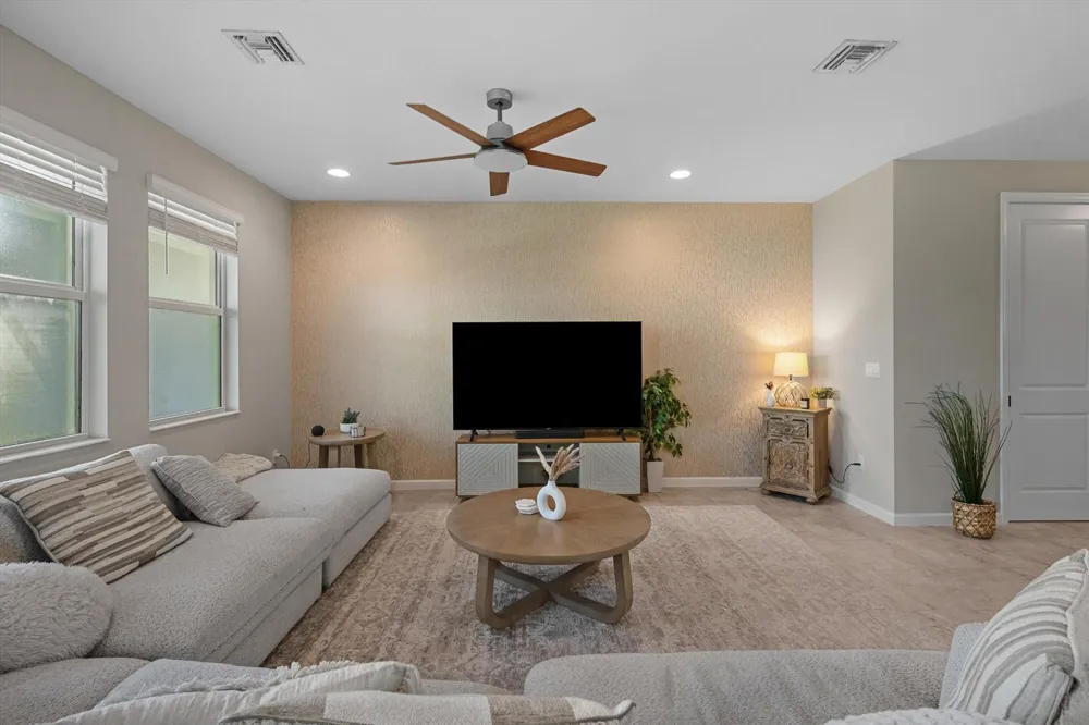16423 Helix Court Westlake, FL 33470