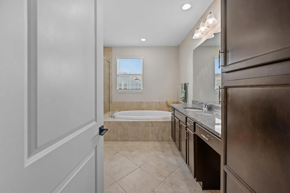16423 Helix Court Westlake, FL 33470