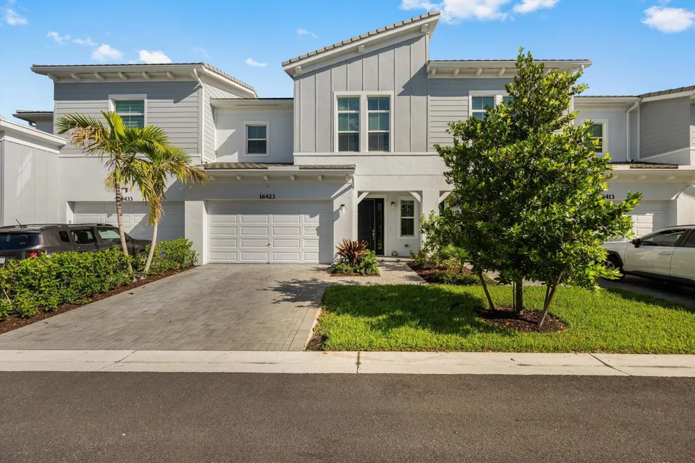16423 Helix Court Westlake, FL 33470