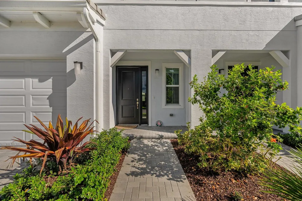 16423 Helix Court Westlake, FL 33470