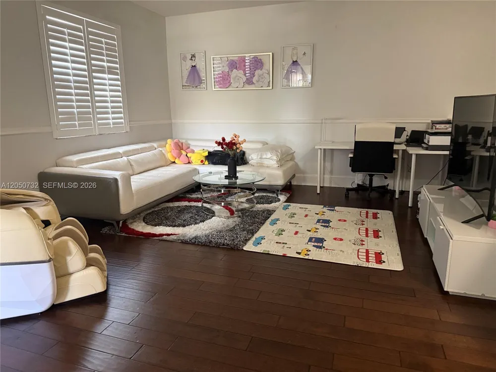 3260 NW 126th Ave Sunrise, FL 33323