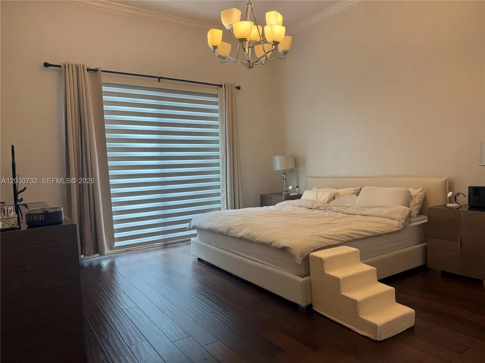 3260 NW 126th Ave Sunrise, FL 33323