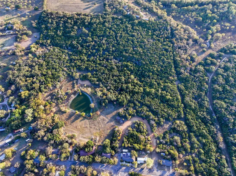 125 Hillcrest Drive Gatesville, TX 76528