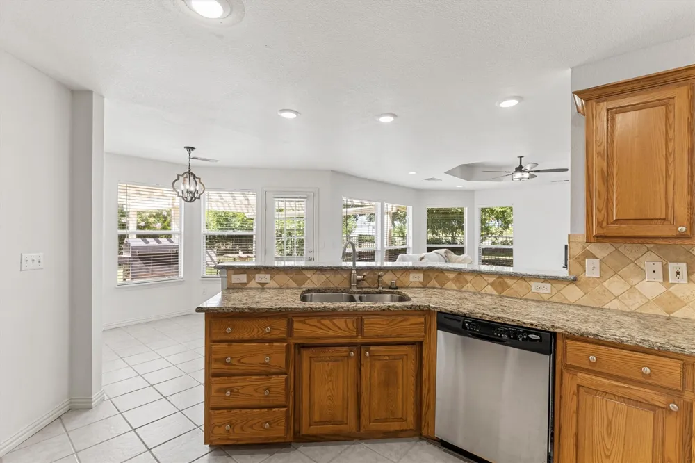 9 Horseman Drive Lucas, TX 75002