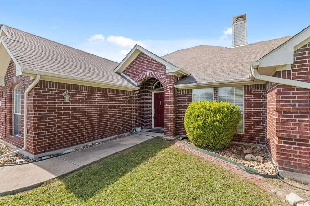 9 Horseman Drive Lucas, TX 75002