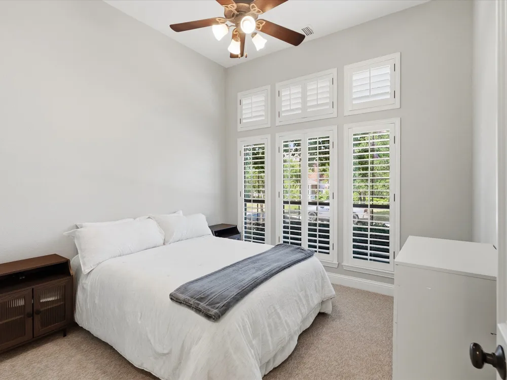 417 Mordred Lane Lewisville, TX 75056