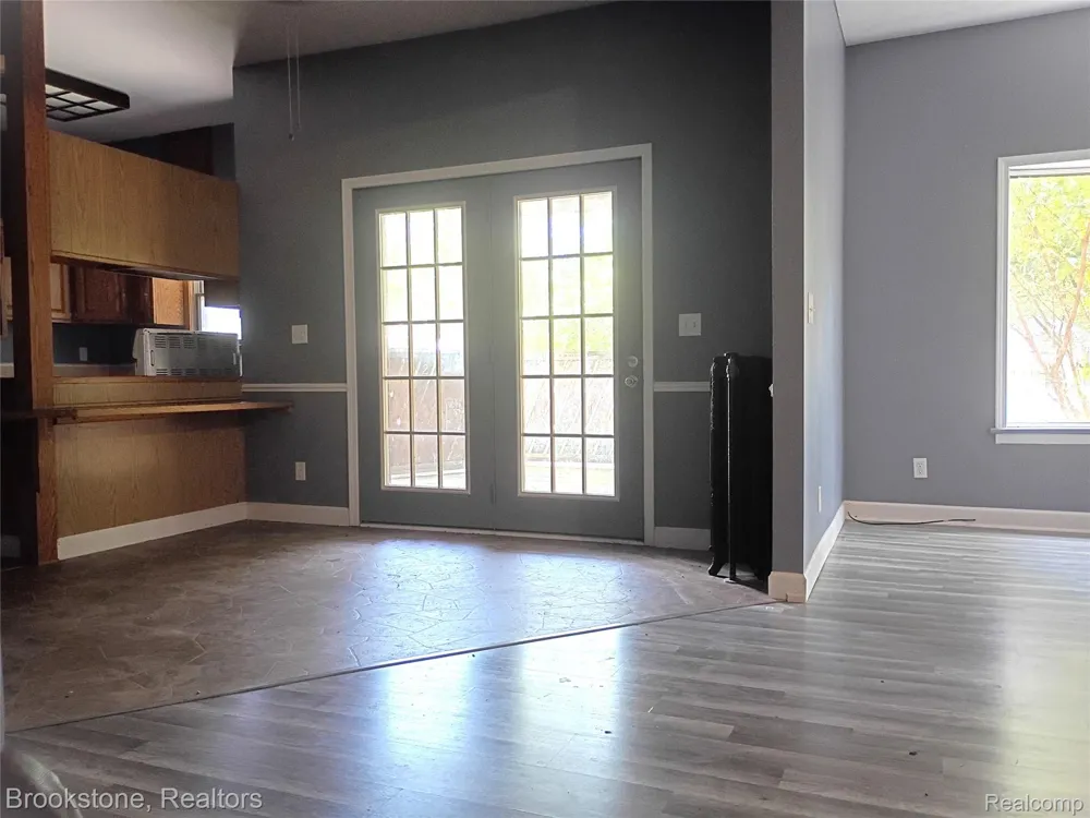510 Pleasant Street #2 Charlotte City, MI 48813