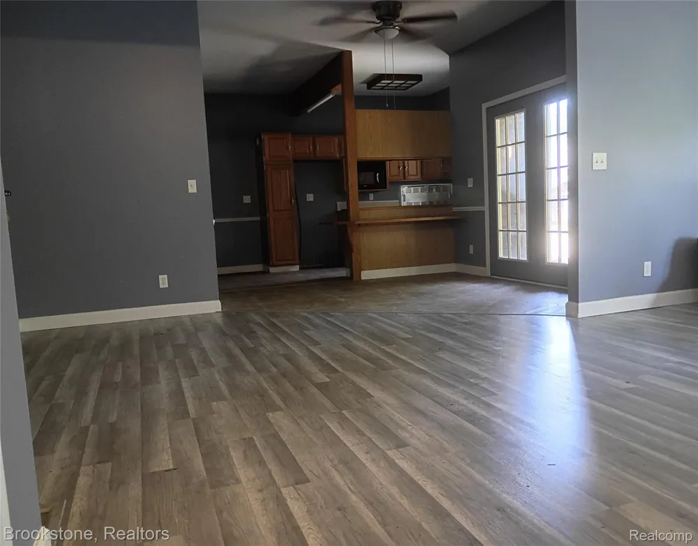 510 Pleasant Street #2 Charlotte City, MI 48813