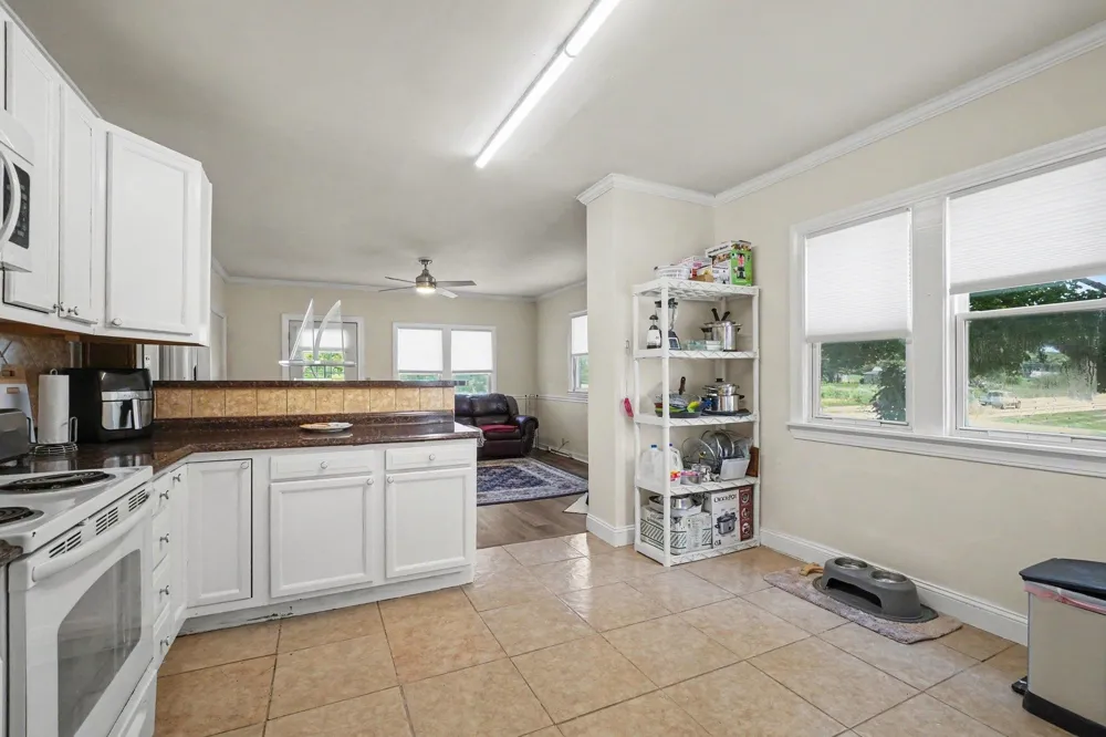 1160 E Remus Road Union Charter Township, MI 48858