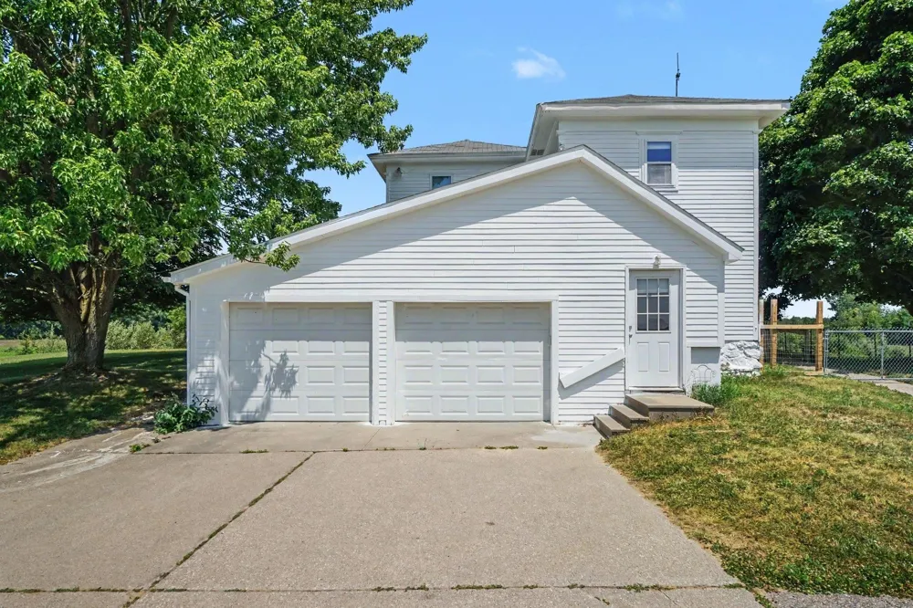 1160 E Remus Road Union Charter Township, MI 48858