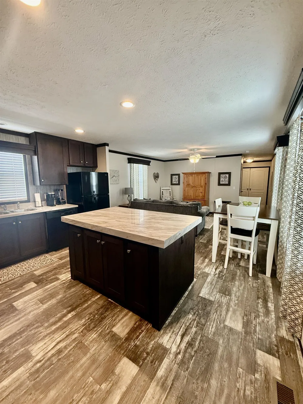 1062 Jefferson Court Union Charter Township, MI 48858