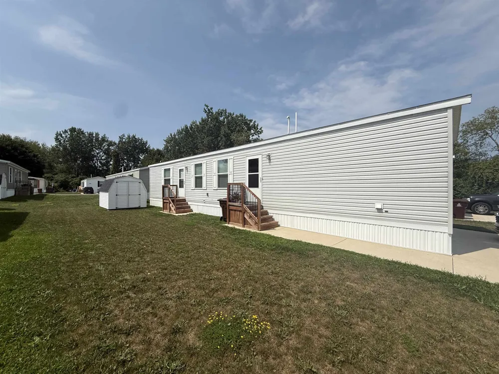 1062 Jefferson Court Union Charter Township, MI 48858