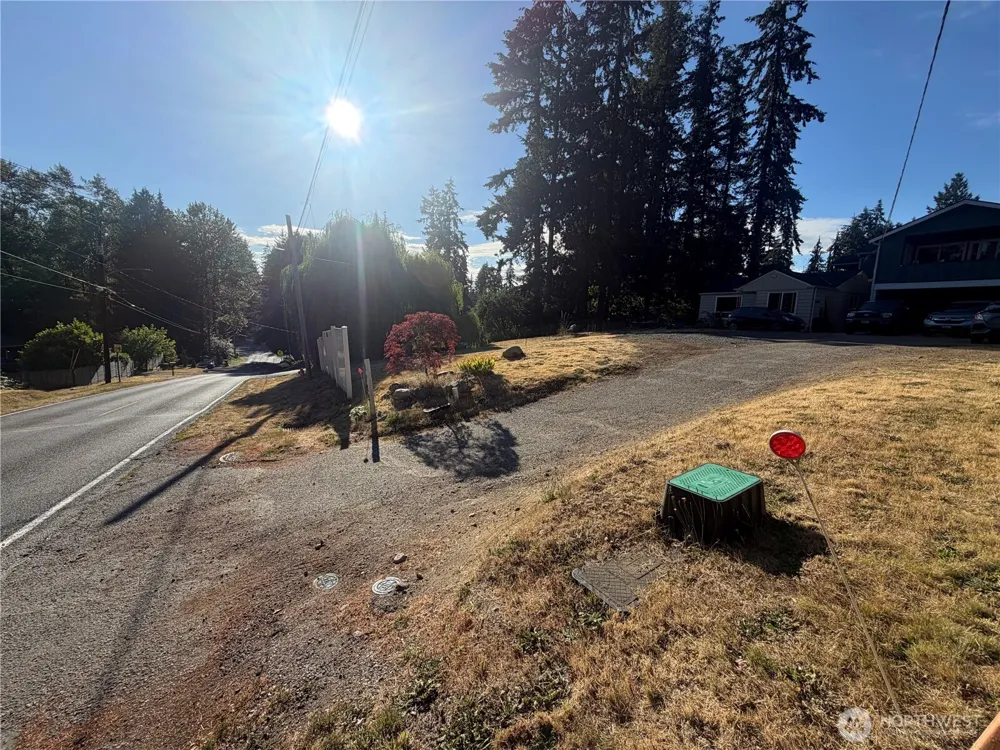 87 xx 236th Street SW Edmonds, WA 98026