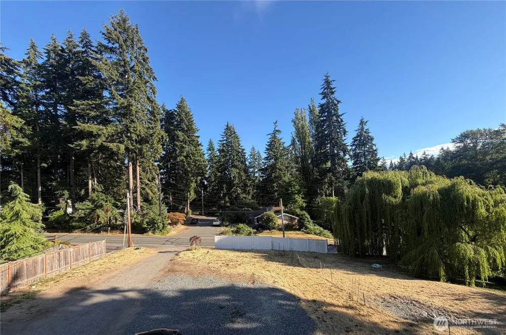 87 xx 236th Street SW Edmonds, WA 98026